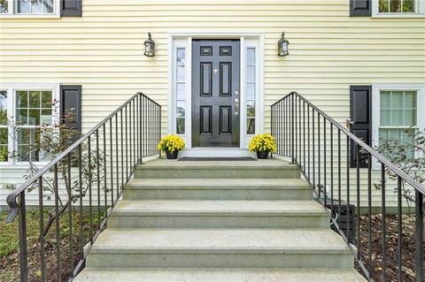 2 Miskiania Trl, Exeter, RI 02822 photo 2