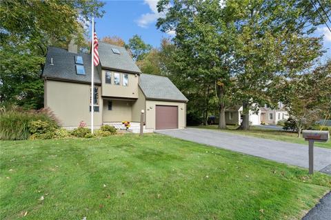 39 Addy Dr, Bristol, RI 02809 photo 1