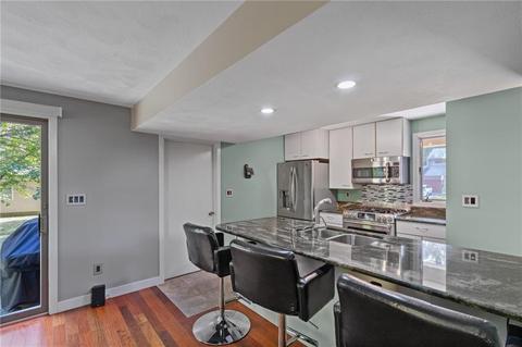 39 Addy Dr, Bristol, RI 02809 photo 10