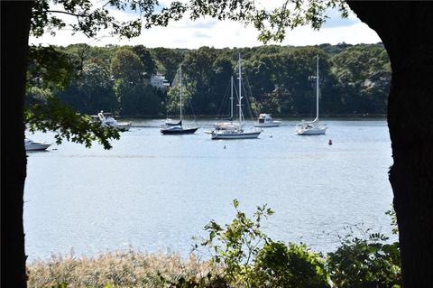 105 Oak Tree Ave, Warwick, RI 02886 photo 14
