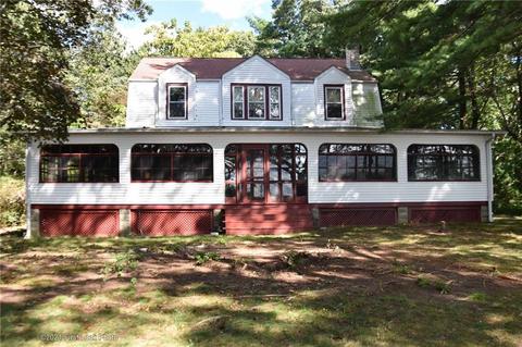 105 Oak Tree Ave, Warwick, RI 02886 photo 1