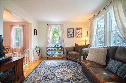 96 Holmes Rd, Warwick, RI 02888 photo 6