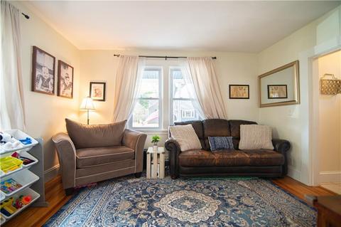96 Holmes Rd, Warwick, RI 02888 photo 5