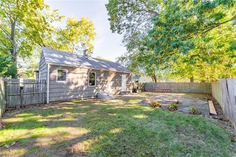 16 Pinehurst Ave, Warwick, RI 02889 photo 17