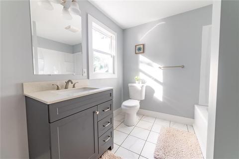 16 Pinehurst Ave, Warwick, RI 02889 photo 8