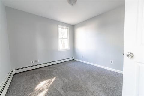 16 Pinehurst Ave, Warwick, RI 02889 photo 9