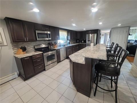 4 Terrace Ave, Warren, RI 02885 photo 10