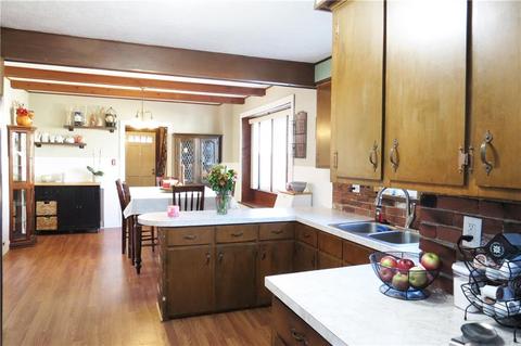 432 Transit St, Woonsocket, RI 02895 photo 5