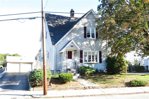 432 Transit St, Woonsocket, RI 02895 photo 2