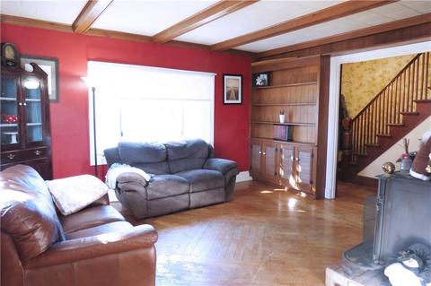 432 Transit St, Woonsocket, RI 02895 photo 9