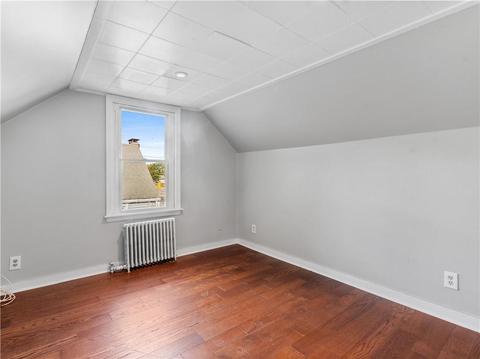 1905 Warwick Ave, Warwick, RI 02889 photo 11