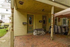 377 Gaskill St, Woonsocket, RI 02895 photo 18