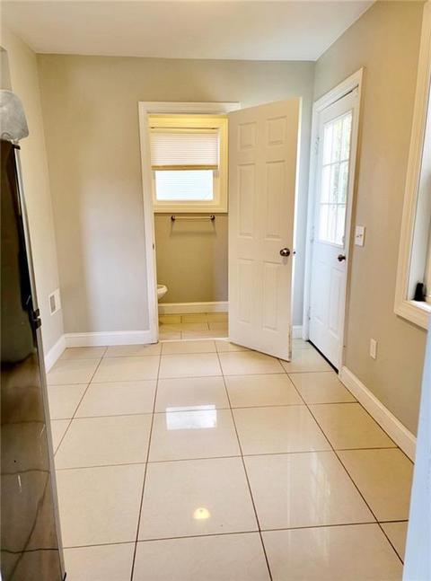 29 Wayne St, Warwick, RI 02889 photo 11