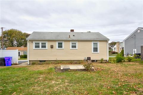 30 Pleasant View Dr, North Providence, RI 02904 photo 8