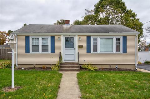 30 Pleasant View Dr, North Providence, RI 02904 photo 1