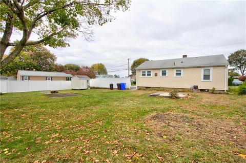 30 Pleasant View Dr, North Providence, RI 02904 photo 10