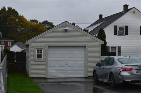 85 Main St, West Warwick, RI 02893 photo 6