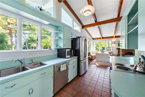 43 Old Main Rd, Little Compton, RI 02837 photo 28