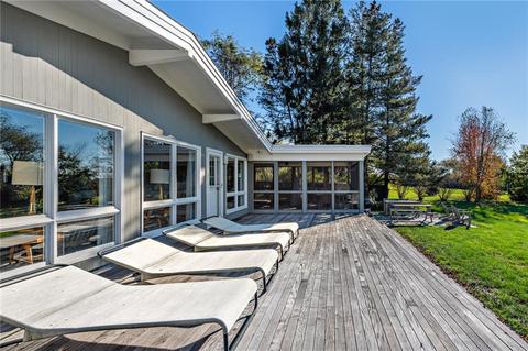 43 Old Main Rd, Little Compton, RI 02837 photo 11