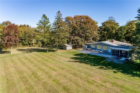 43 Old Main Rd, Little Compton, RI 02837 photo 3