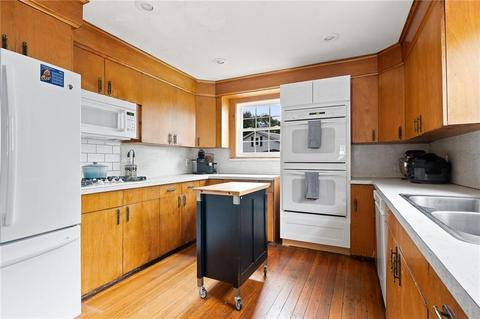 1092 Main Ave, Warwick, RI 02886 photo 7