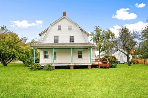 1092 Main Ave, Warwick, RI 02886 photo 4