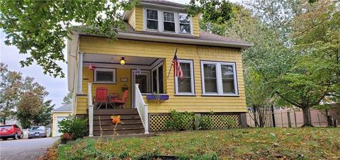 876 Main St, Warren, RI 02885 photo 1