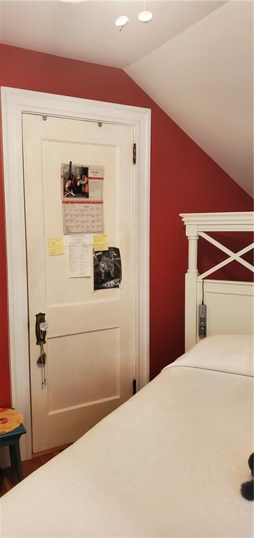 876 Main St, Warren, RI 02885 photo 22