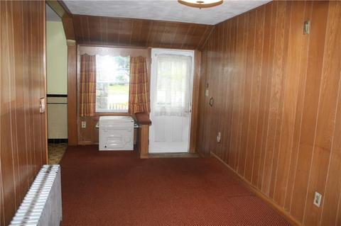 52 Keystone Dr, Warwick, RI 02889 photo 3