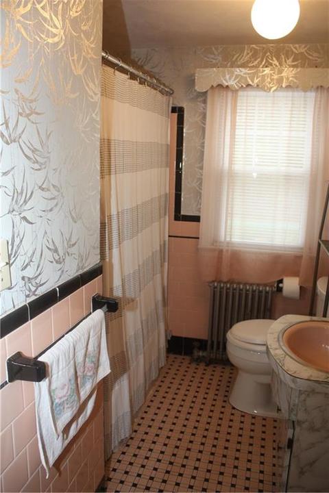 52 Keystone Dr, Warwick, RI 02889 photo 13