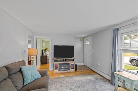 55 Barber Ave, Warwick, RI 02886 photo 8