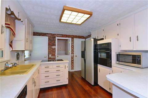 28 Oberlin Dr, Warwick, RI 02886 photo 18