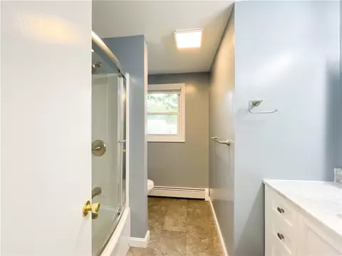90 Naples Ave, Warwick, RI 02886 photo 13