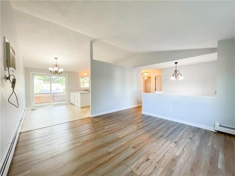 90 Naples Ave, Warwick, RI 02886 photo 8