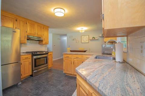 69 Forestdale Dr, Cumberland, RI 02864 photo 7