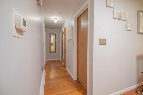 69 Forestdale Dr, Cumberland, RI 02864 photo 8