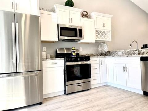 628 Sandy Ln, Warwick, RI 02889 photo 1