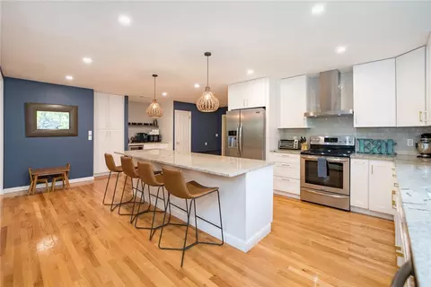 37 Old Forge Rd, Smithfield, RI 02917 photo 16