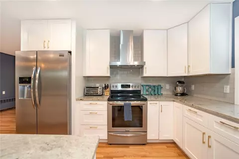 37 Old Forge Rd, Smithfield, RI 02917 photo 18