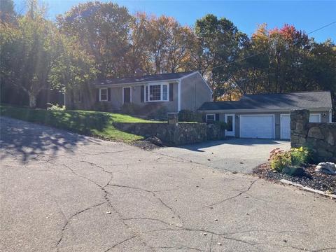 269 Madeleine Ave, Woonsocket, RI 02895 photo 18