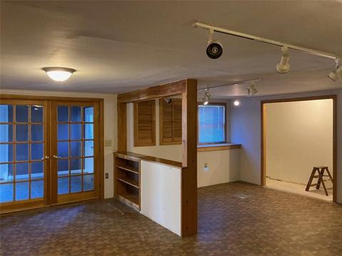 269 Madeleine Ave, Woonsocket, RI 02895 photo 12