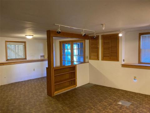 269 Madeleine Ave, Woonsocket, RI 02895 photo 14