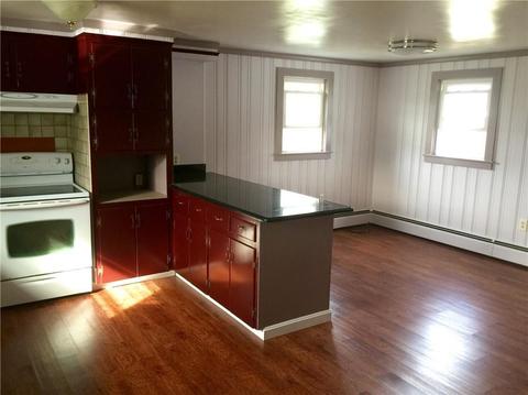 100 John St, Westerly, RI 02891 photo 3