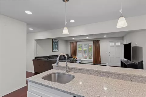 275 Grand St, Woonsocket, RI 02895 photo 15