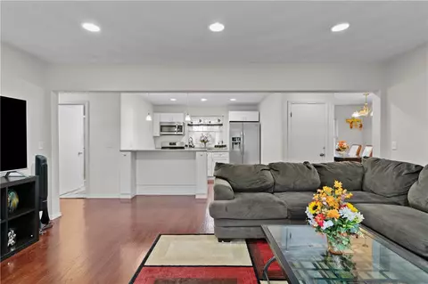 275 Grand St, Woonsocket, RI 02895 photo 12
