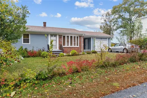 275 Grand St, Woonsocket, RI 02895 photo 38