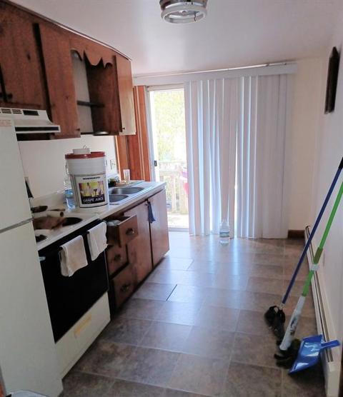 231 Greene St, Woonsocket, RI 02895 photo 9
