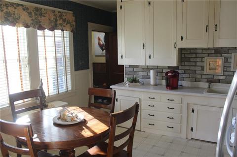33 Ethel St, Woonsocket, RI 02895 photo 9