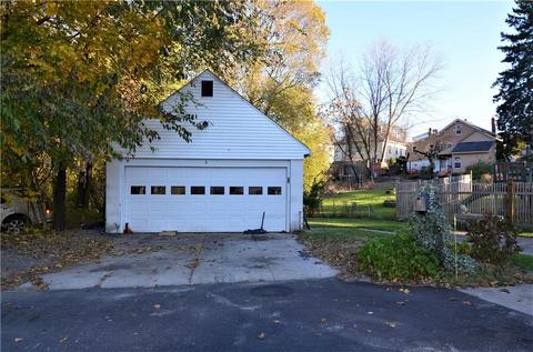 8 Baker St, Johnston, RI 02919 photo 6