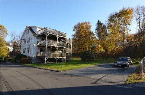 8 Baker St, Johnston, RI 02919 photo 4